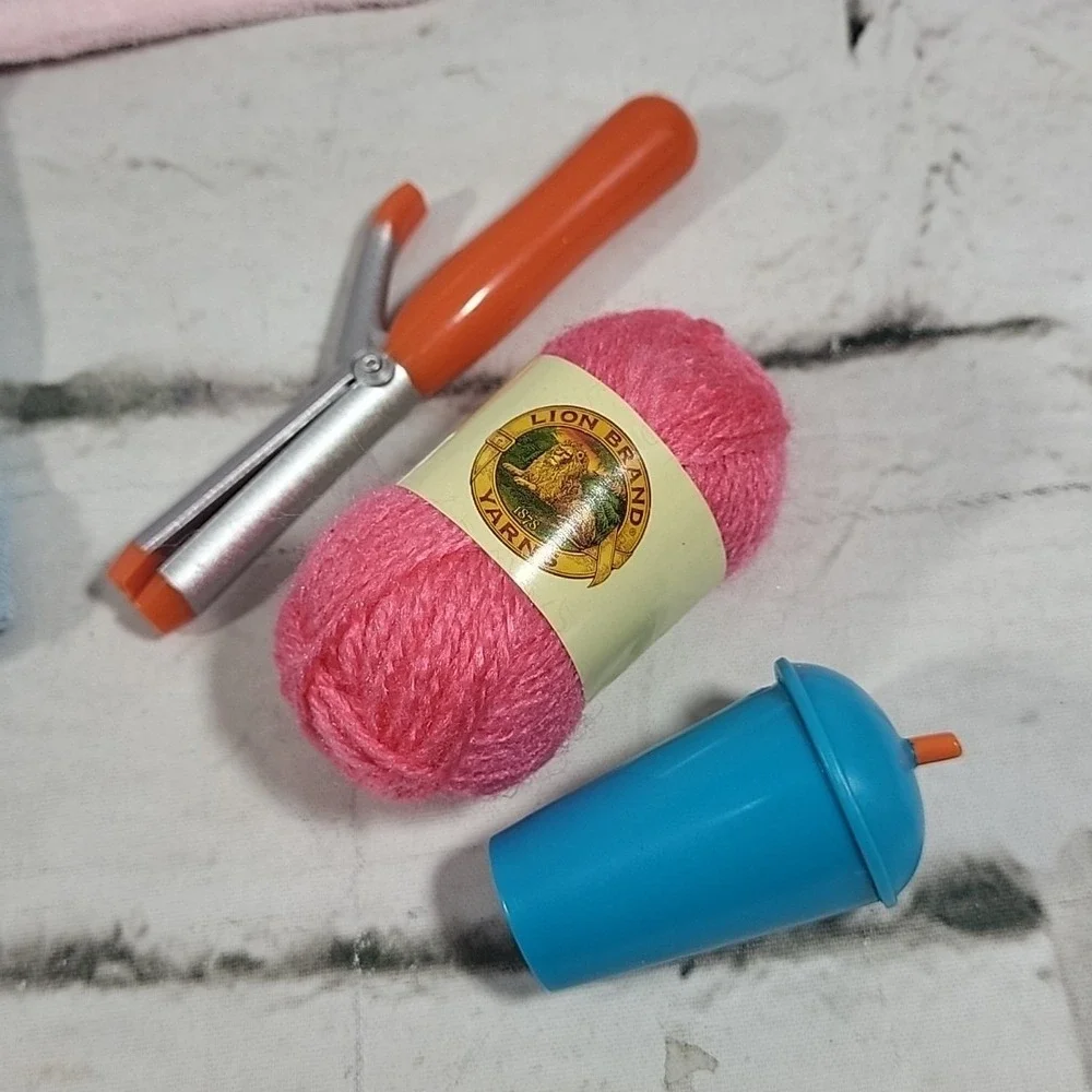 Our Generation Doll Accessories Lot Bathrobe Slippers Yarn Curling Iron Nightime
